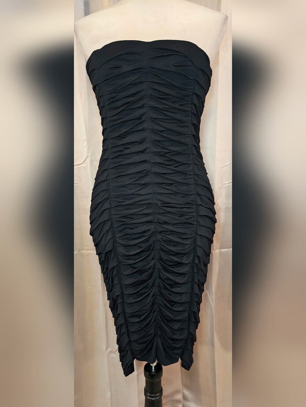 Y2K Bebe Fully Ruched Snatched Strapless Bodycon Dress w Built In Body Slimmer.
